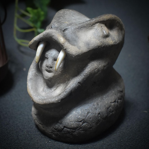 Power Animal Snake – Shamanic Sculpture from Traditional Smoke Burning Art - Item No.: SKU122