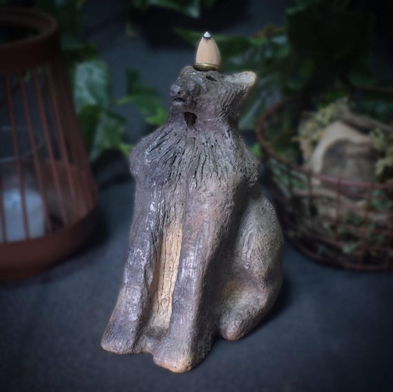Handmade backflow incense cone holder with power animal wolf - Spiritual altar accessories
