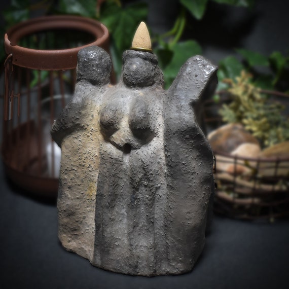 Decorative backflow incense cone holder made of traditional fired clay - Hecate triple goddess decoration - Handmade smoke burning art
