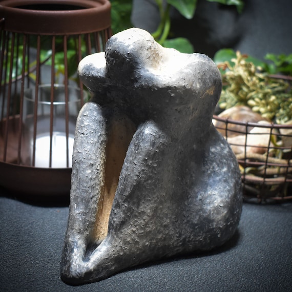 Handcrafted prehistoric inspired sculpture - Spiritual decoration made of clay finished in smoke firing - individual living ambience