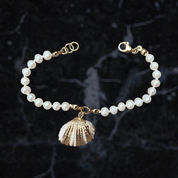 Bracelet de perles à breloque coquillage