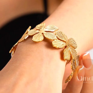 Bracelet manchette fleur Bracelet manchette réglable 2023 Bijoux à la mode Bracelet épais bohème pour bijoux de mariage Bracelet manchette en or pour femme