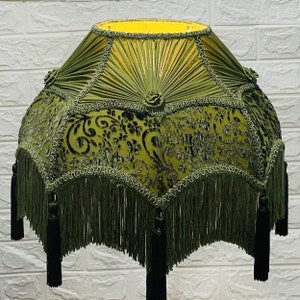 lampshade/green lampshade/victorian lampshade/velvet lampshade/table lampshade/floor lampshade/ceiling lampshade/silk lampshade