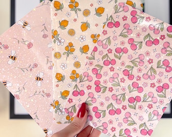 Inserto Kindle Primavera Adesivi Kindle Coquette E-Reader Inserto olografico Decorazioni in cartoncino glitterato per Kindle Accessori per amanti dei libri Regalo per amanti dei libri