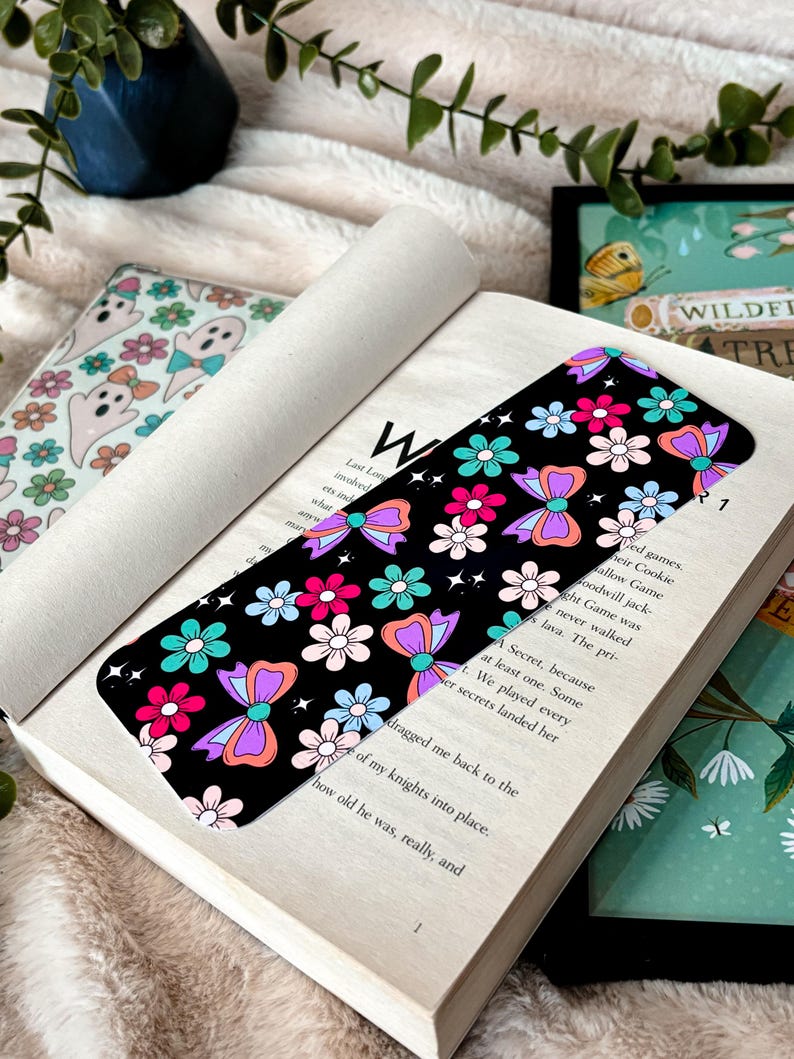 Coquette Bookmark Cute Bookish Bow Bookmark Gift for Book Lover Bookish
