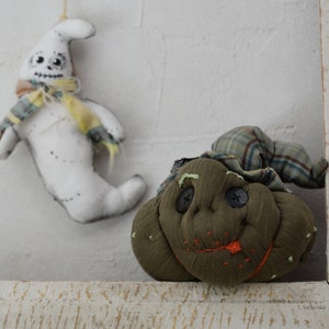 Conjunto de calabaza y fantasma de Halloween Escuadrón de Halloween Divertido OOAK, escultura textil