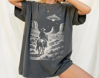 UFO Cowboy Shirt, Retro Western Shirt, Comfort Colors Vintage Rodeo Graphic Tee, Oversized Cowboy T Shirt, Wild West Tshirt, Cowgirl Shirt