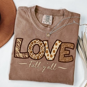 Love Fall Y&#39;All Shirt, Comfort Colors Leopard Pumpkin Print Fall Shirt, Hello Fall, Fall Vibes, Peace Love Thanksgiving, Family Thanksgiving