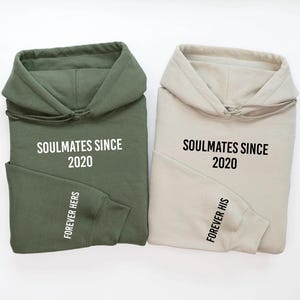 Mr. & Mrs. Sweatshirt Set, Custom Couple Sweaters, Matching Bride and Groom Hoodies, Wedding Gift for Couple, Personalized Newlywed Sweaters