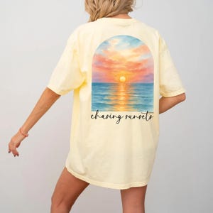 Coconut Girl Sunset Oversized T-shirt Comfort Colors Summer Vacation Beach Shirt Salty Mermaidcore Tee for Surfer Summer vibes Ocean Shirt