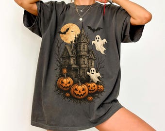 Vintage Halloween T-shirt, Halloween Scene Shirt, Halloween Bats Shirt, Spooky Season Tees, Retro Halloween Shirt, Halloween Pumpkin Tee