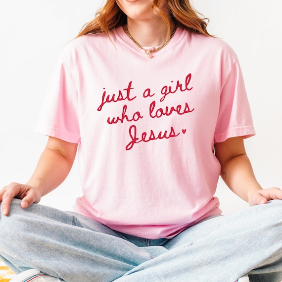 Faith Inspired Tee Love Jesus Christian Shirt Comfort Colors Faith Shirt Oversize Tshirt for Women Christian Apparel Valentine Shirt