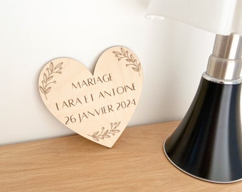 Panneau pancarte coeur décoration en bois personnalisé pour mariage ou baptême