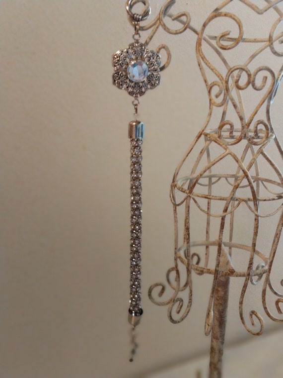 Vintage bracelet faux diamond cluster toggle closu