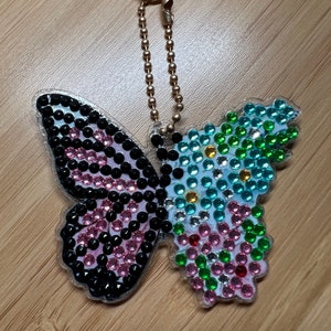 Butterfly Keychain - Diamond Art