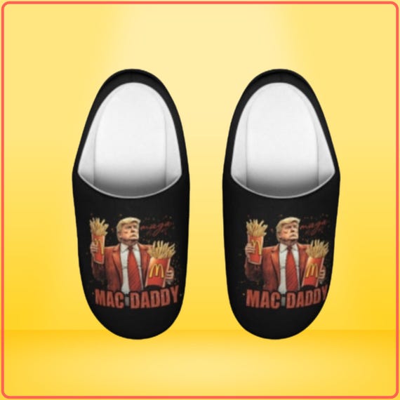 Black-MAC Daddy Trump with Fries Men's Slippers, Cozy Holiday Footwear, Sizes 7-14, Festive Slip-ons for Men, Anti-slip Indoor Shoes