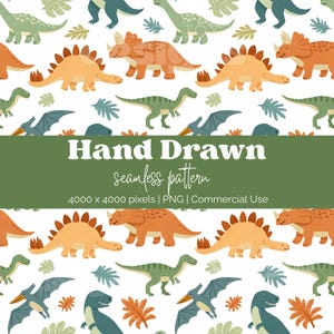 Puede incluir: Un patrón sin costuras dibujado a mano con varios dinosaurios en tonos naranja, verde y azul sobre un fondo blanco. El diseño incluye ilustraciones de estegosaurios, triceratops y otros dinosaurios, con el texto "Hand Drawn seamless pattern".