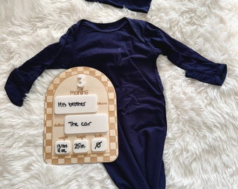 Baby Monthly Milestone Board, Checkered Photo Prop, Gender Neutral Gift For New Mom