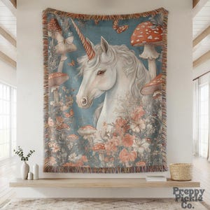Medieval Unicorn Woven Blanket, Unicorn Lover Gift, Cottagecore Fairytale Inspired Tapestry, Magical Animal Decor, Aesthetic Plush Throw