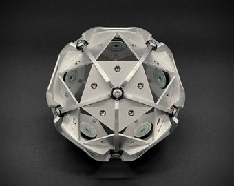 Decoración geométrica de icosidodecaedro enjoyado / Esfera mecánica de escritorio / Arte de exhibición poliédrico arquimediano en aluminio mecanizado
