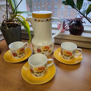 Johnson Brothers Vintage Tea set
