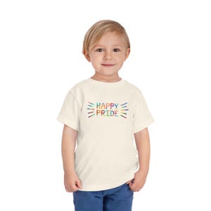 Happy Pride Kleinkind T-Shirt LGBTQ+ Regenbogen Love T-Shirt, Regenbogen Pride Parade Bekleidung, LGBTQ+ Kleidung, Pride Kinder Top