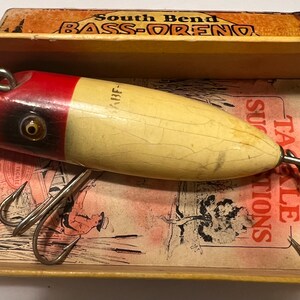 Old Fishing Lure Vintage Rustic Worn Weathered Man Cave Decor Cabin Bar  Cork Wood Chippy Shabby Red Yellow 