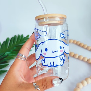 Senrio personalized glass, cinnamon roll glass cup, gift idea for best friend, Kawaii glass, glass with lid and straw, Kawa gift
