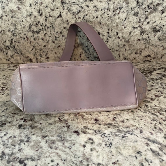 Authentic, Vintage, Lavender, Gucci shoulder bag. - image 3