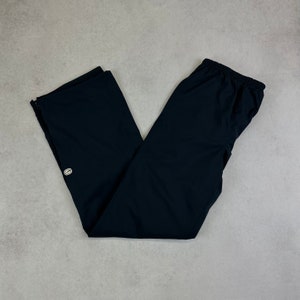 Vintage Nike Trackpants Avenues Collective