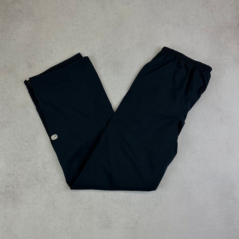 Vintage Nike Trackpants Avenues Collective