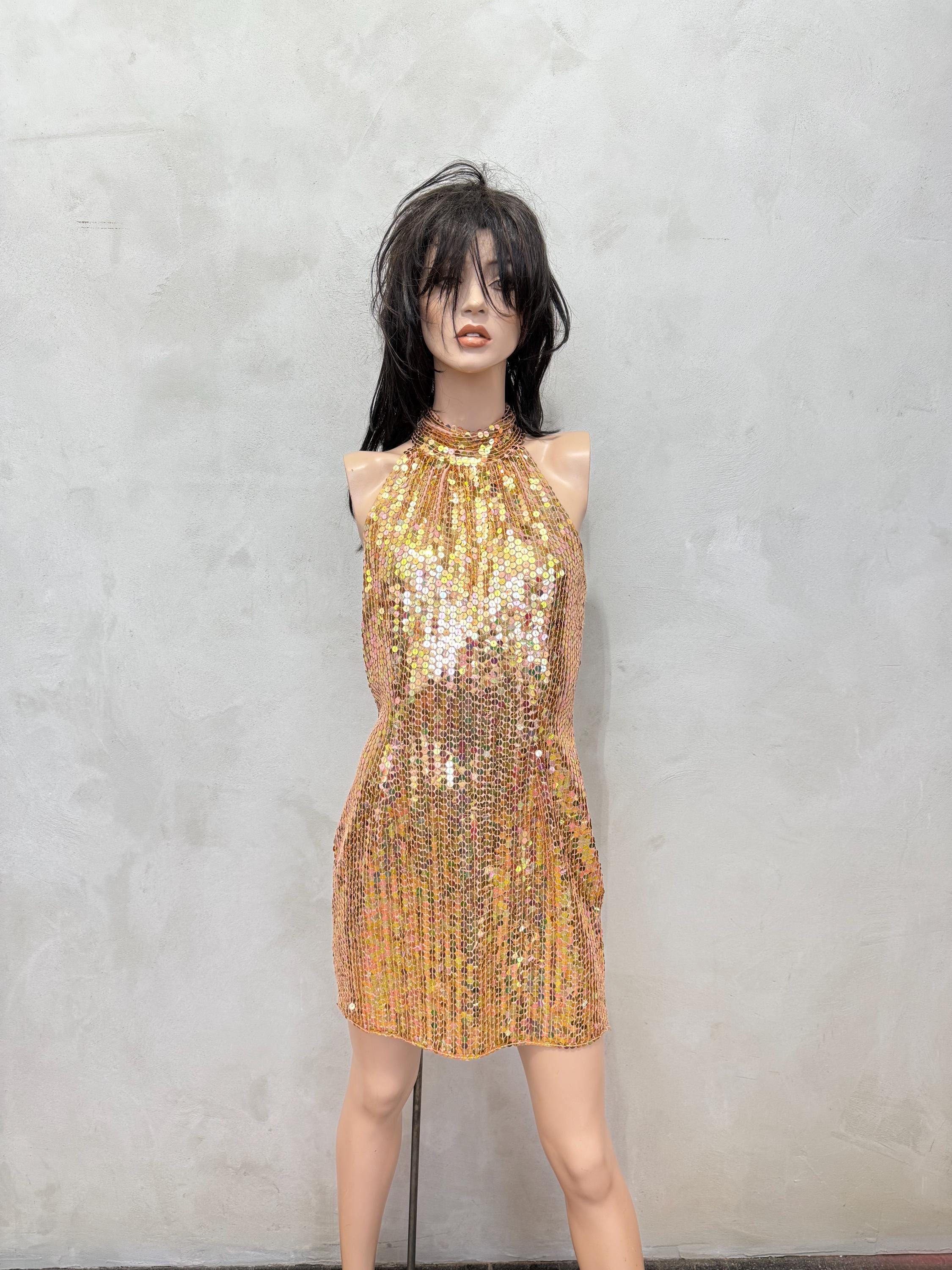 70s disco sequin dress tuduoms Womens Sexy Sparkly Mini Costume Glitter Outfit Party Club Night Out Deep V Halter Short Dress Black: Clothing, Shoes & Jewelry Make a statement with this dazzling shimmy silver sequin disco dress 70s Disco Sequin Dress Women's
