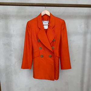 Vintage Christian Dior Boutique-blazer gemaakt in Frankrijk / oranje double-breasted jasje met gouden knopen / maat 36 / zeldzaam stuk jaren 70-80