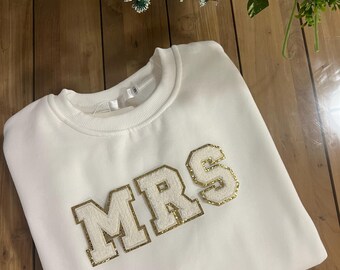 Personalized Mrs Sweatshirt, Bridal Engagement Gift, Fall Winter Crewneck