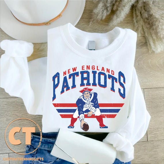 New England Football Sweatshirt, Vintage Fan Wear Sweater