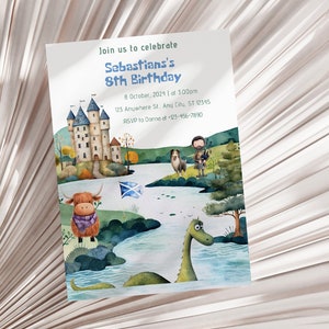 Schottische Highlands-Geburtstagsfeiereinladung, Kinderparty-Vorlage, Schlosskuhmonster von Loch Ness, Sofort-Download bearbeitbare Canva-Vorlage