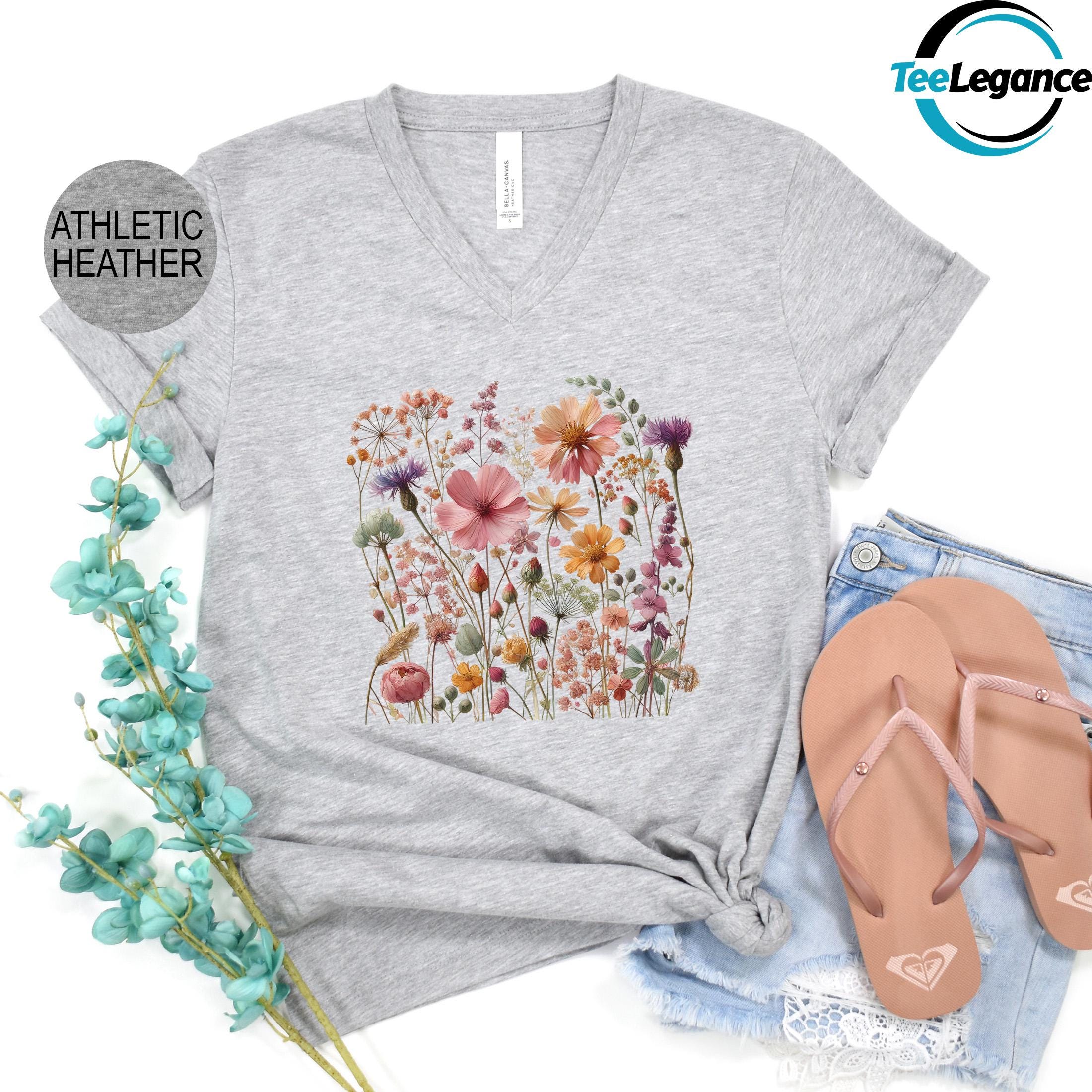 Femme Noire Mégaphone Et Sourire Protester Et Voix Liberté D'expression Et D'activisme Sur Fond