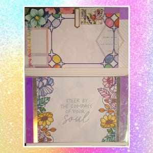 Gefaltetes Folio - Regenbogen ""Stained Glass"" Blümchen."