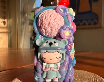 Friday ~Kawaii Lighter Case – OOZE Pal Pinky | Planet MIMI – Cute Handmade Mini Bic Art Toy OOAK Collectible