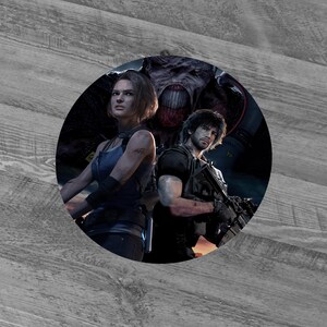Anpassade Resident Evil och Dino Crisis 3 i runda skräckklistermärken - Lady Dimitrescu, Ada Wong, Utbrott, Revelations, By, Biohazard RE 3 Remake