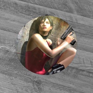 Anpassade Resident Evil och Dino Crisis 3 i runda skräckklistermärken - Lady Dimitrescu, Ada Wong, Utbrott, Revelations, By, Biohazard Ada Wong