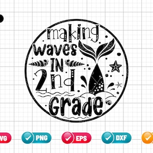 Op de afbeelding: Zwart-wit ontwerp van een zeemeerminstaart met de tekst "Making waves in 2nd grade".