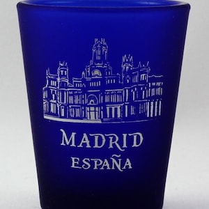 Madrid, Spanje, kobaltblauw mat borrelglas