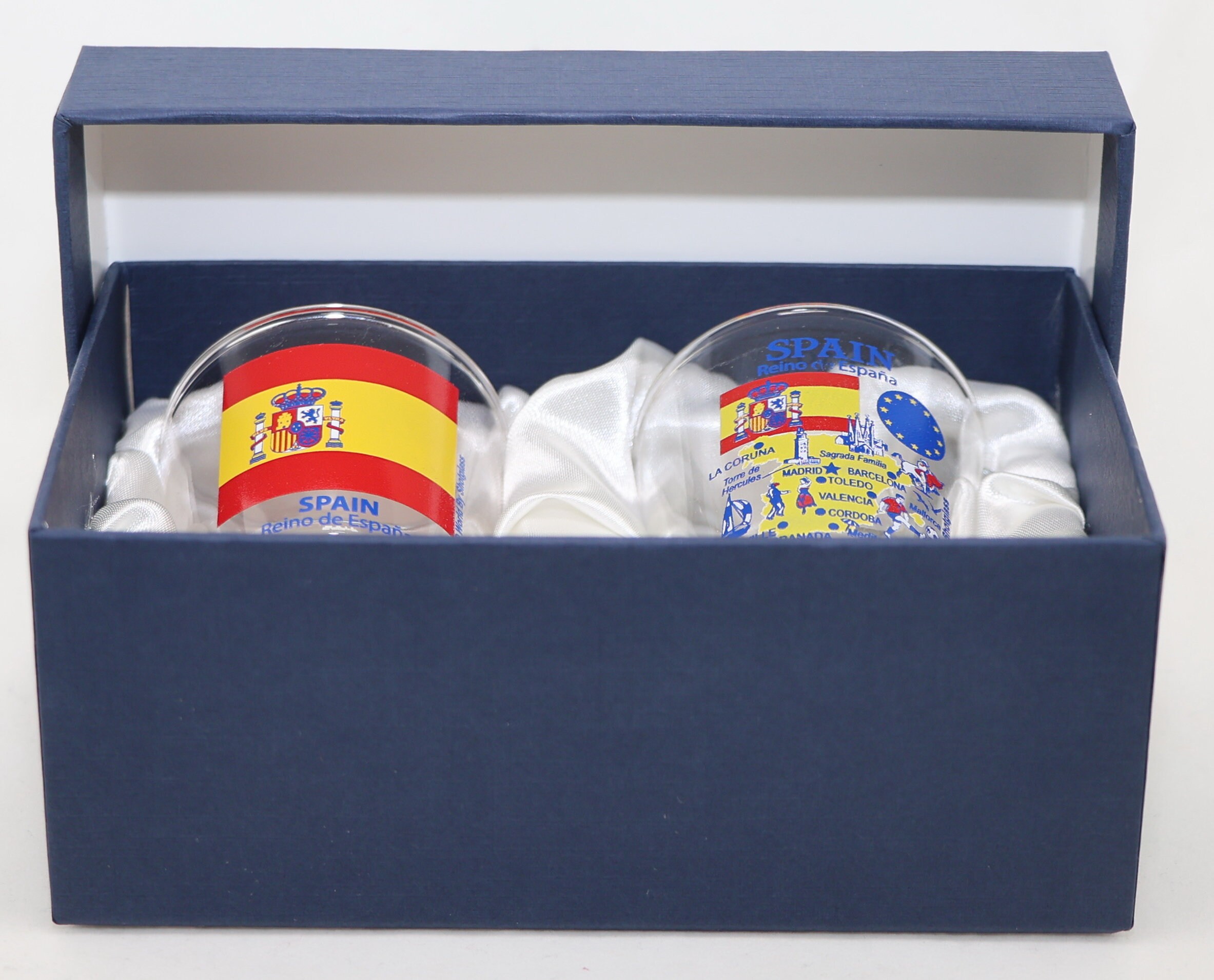 Set Of Shot Glasses "Souvenirs Of Madrid