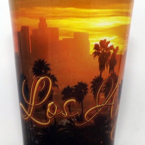 Copo de shot do pôr do sol da cidade de Los Angeles, Califórnia