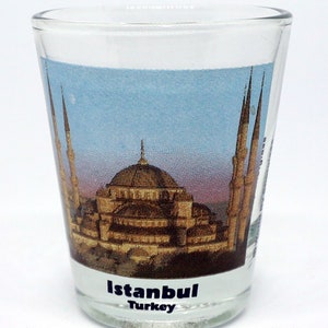 Copo de shot fotográfico colorido Istambul Turquia Hagia Sofia