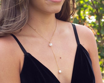 Minimalist lariat necklace with freshwater pearl and gold chain dainty jewelry minimalist