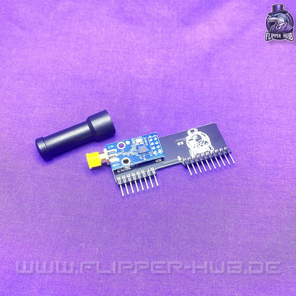 Sub-Ghz Booster module - for the Flipper Zero