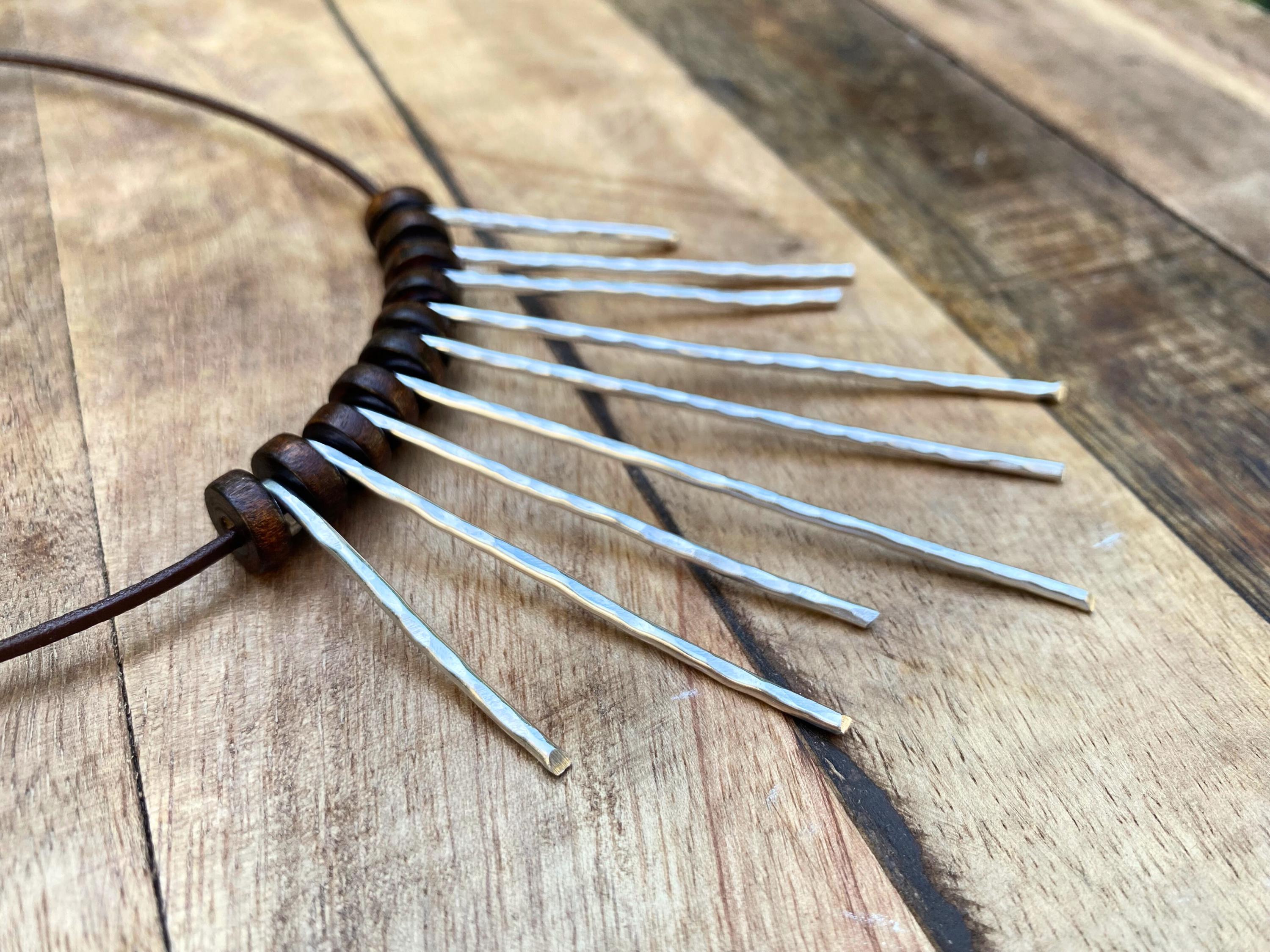 Collier Métal Brossé Martelé – Style Scandinave Minimaliste (sans Marque, Occasion)