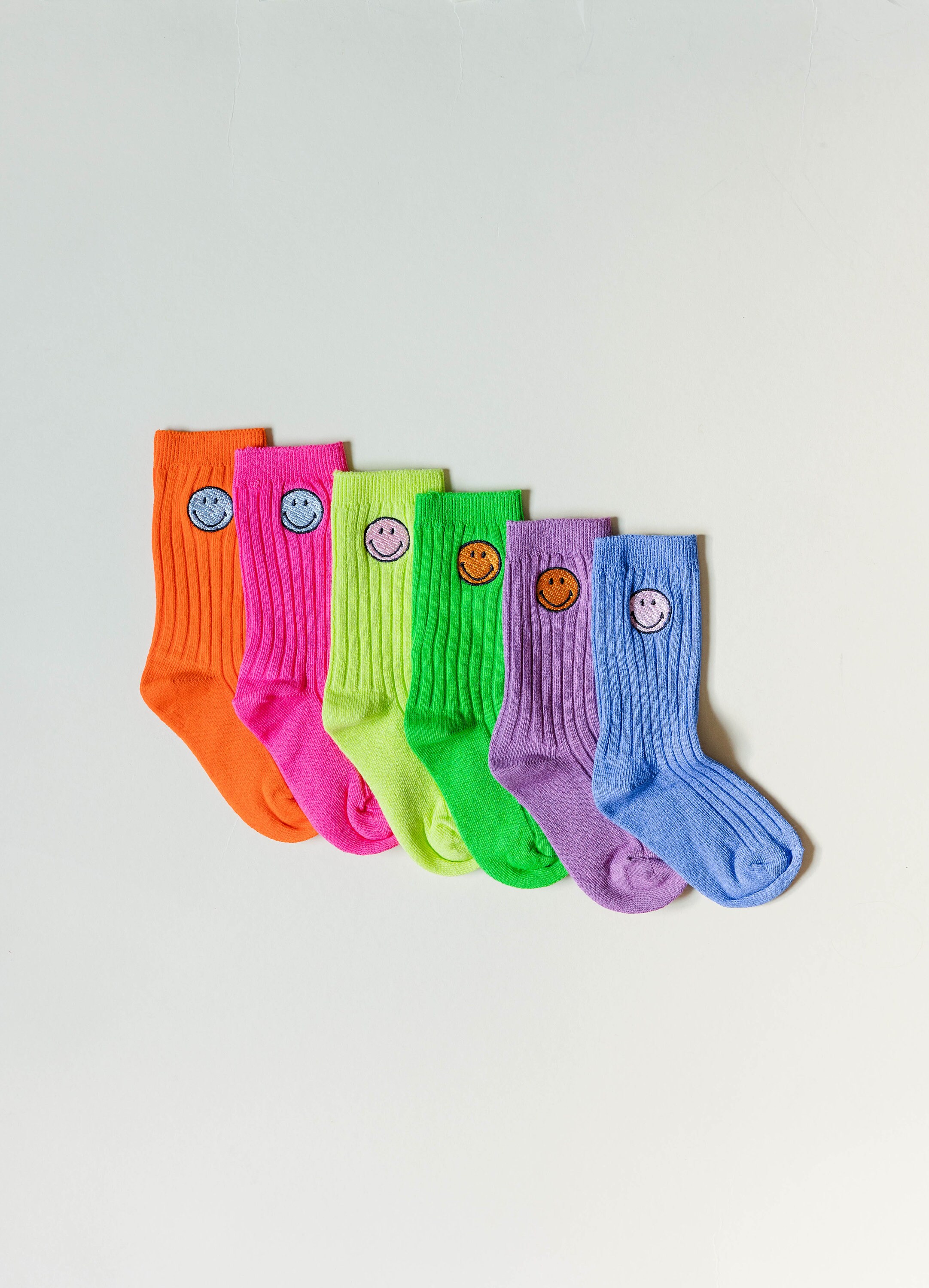 Rainbow Socks Neon Sportsocken – Für Jungen & Mädchen, Atmungsaktiv, Mit Verstärkung, Bunte Leuchtfarben